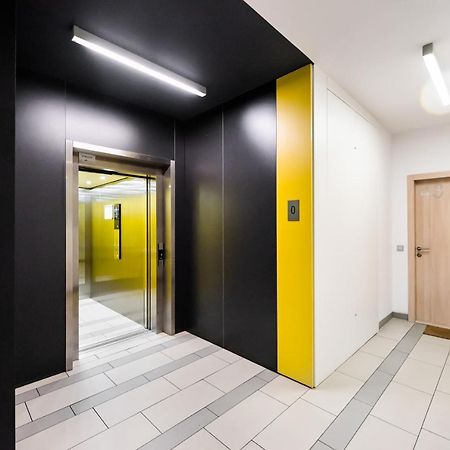 Wola Luxury Wooden Apartment Varsovia Exterior foto