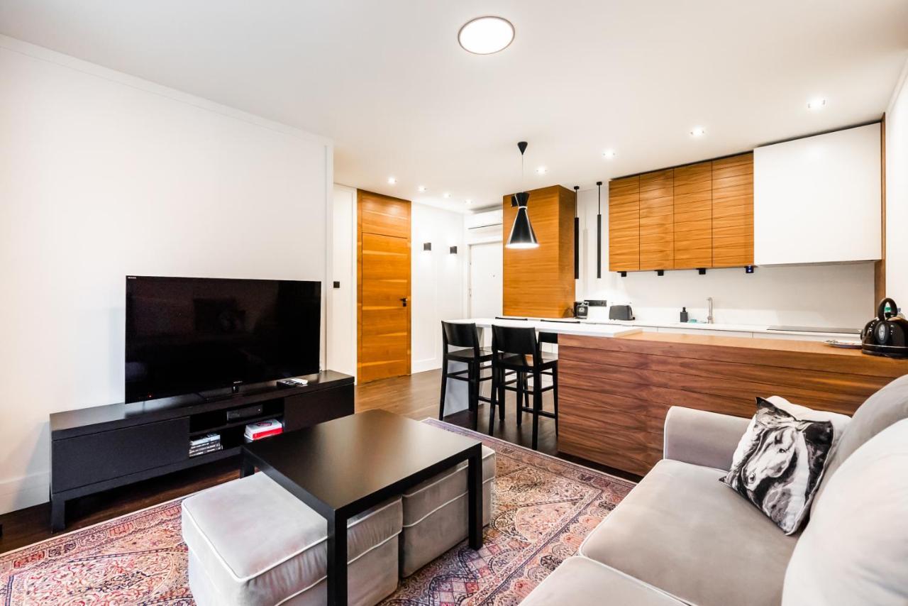 Wola Luxury Wooden Apartment Varsovia Exterior foto