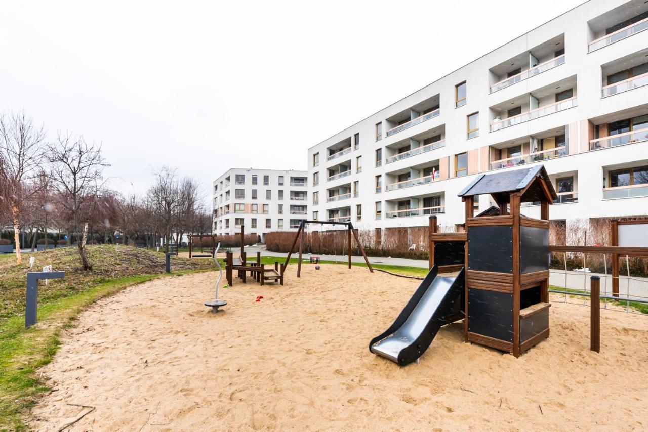 Wola Luxury Wooden Apartment Varsovia Exterior foto